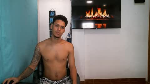 Taylor and Meghan online show from April 4, 12:31 am