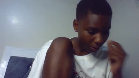 taylor_swift09 online show from February 11, 9:25 am