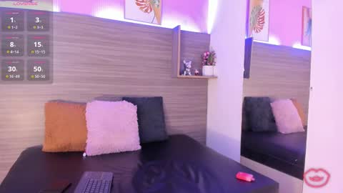 Taylor  online show from February 18, 12:28 pm