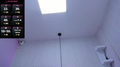 Snapshot of taylormeller chatting on March 4, 6:37 am TAYLOR online show from March 4, 6:37 am