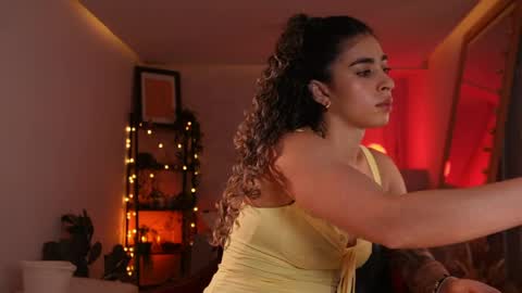 taylormichell online show from April 7, 7:14 pm