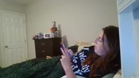 Snapshot of taylorslay chatting on June 6, 1:11 am taylorslay online show from June 6, 1:11 am