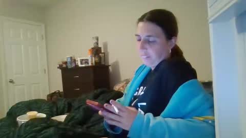 Snapshot of taylorslay chatting on June 10, 2:01 am taylorslay online show from June 10, 2:01 am
