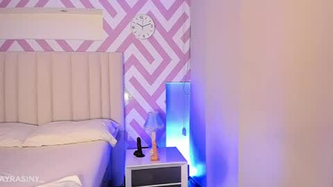 Tayra horny for you online show from April 18, 1:20 am