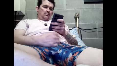 Snapshot of tbaxter95187 chatting on March 3, 9:53 pm tbaxter95187 online show from March 3, 9:53 pm