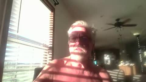 ybnorml online show from May 31, 1:47 am