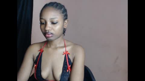 teasexkitty online show from April 29, 12:27 am