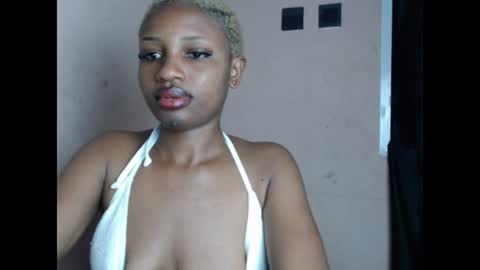 teasexkitty online show from June 17, 11:49 pm
