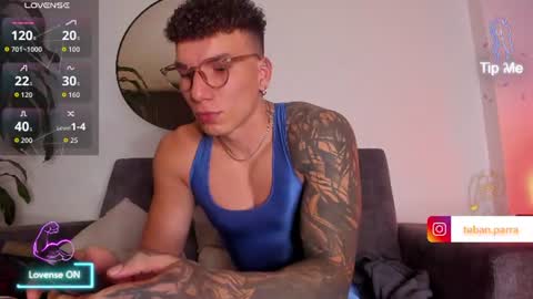 Snapshot of teban_fuckboy chatting on July 12, 4:36 am Esteban online show from July 12, 4:36 am