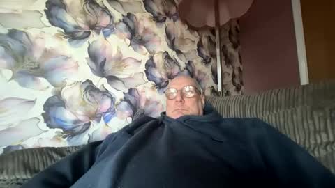 Mark online show from January 10, 3:25 pm