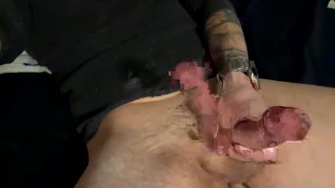 Twizzler online show from December 21, 1:32 pm