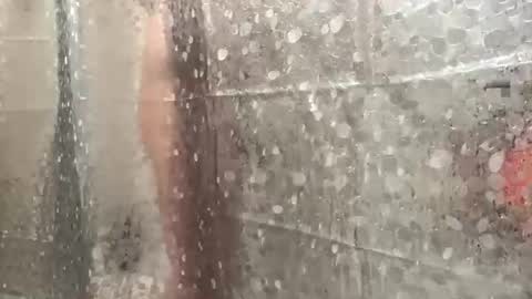 Twizzler online show from January 11, 10:59 pm