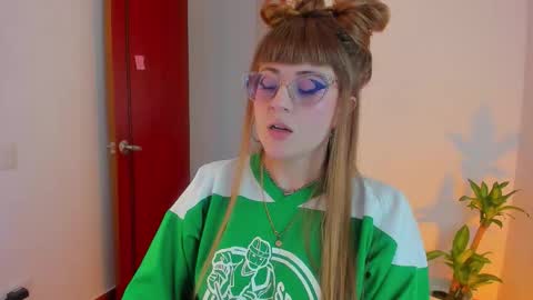 tekila__ online show from February 10, 8:57 pm