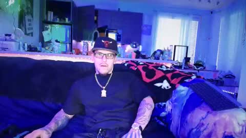 tempsnasty online show from March 9, 1:42 am