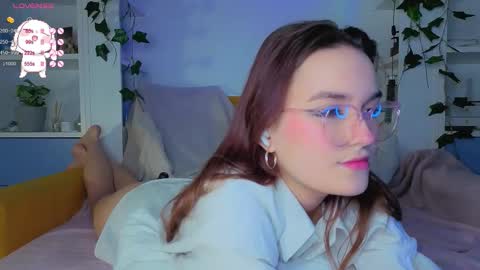 Megan  online show from February 5, 9:08 pm