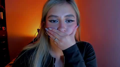 Sara online show from March 29, 8:25 am