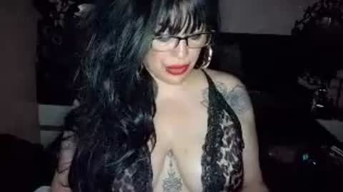 talia i m  french girl online show from June 28, 9:59 am