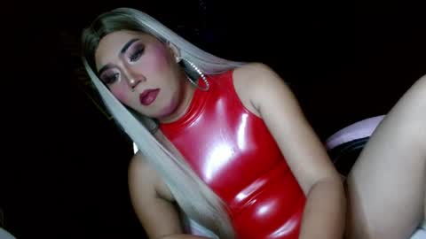 temptressxx_69 online show from July 16, 11:22 pm