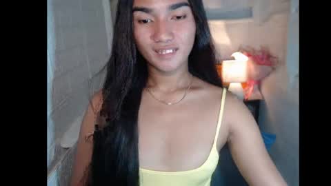 TransGoddessZhandria online show from April 22, 2:40 pm