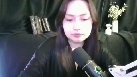 tendre_amelia online show from April 23, 12:51 pm