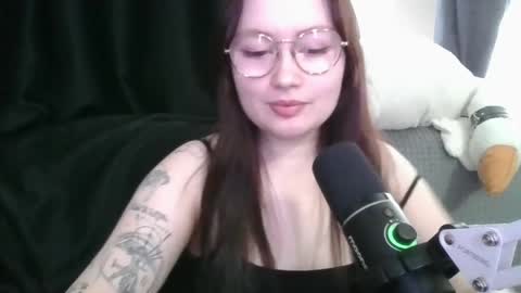 tendre_amelia online show from April 29, 9:46 am