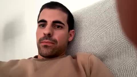 Snapshot of tereee12 chatting on April 11, 2:32 pm Luis online show from April 11, 2:32 pm