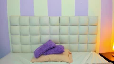 Teresa online show from March 19, 1:59 pm