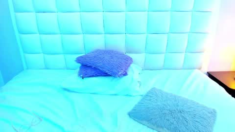 Teresa online show from April 1, 1:41 pm