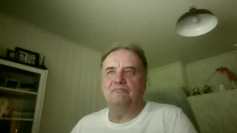 Snapshot of tero007 chatting on July 6, 4:09 pm tero007 online show from July 6, 4:09 pm