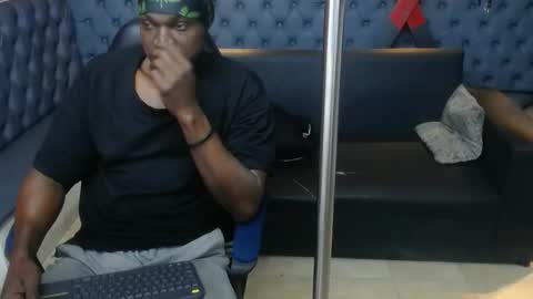 terranze_z online show from February 1, 7:34 pm