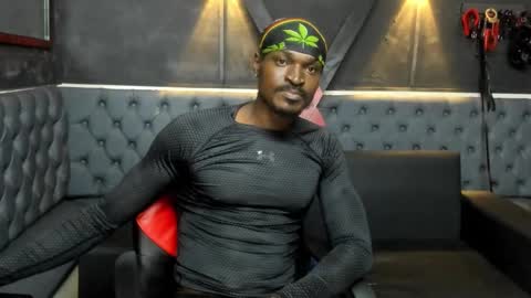 terranze_z online show from February 18, 7:54 pm