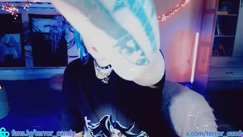 CRY BABY online show from February 28, 8:43 pm