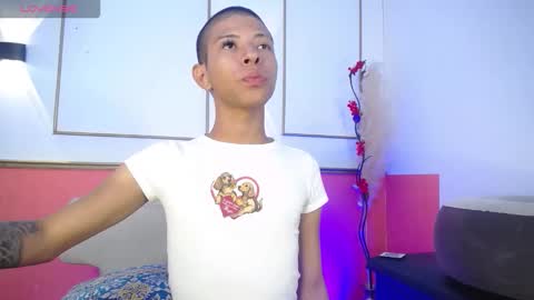 tessachains online show from November 27, 1:51 am