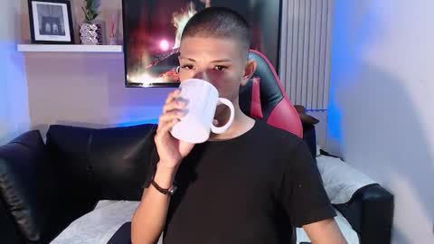 tessachains online show from December 1, 3:39 pm