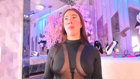 Snapshot of tessacooper1 chatting on November 6, 11:26 pm TESSA COOPER1 online show from November 6, 11:26 pm