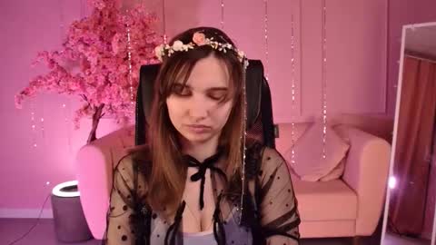 Tessa online show from March 10, 9:25 am