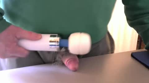 Test the Chat online show from November 9, 7:01 pm