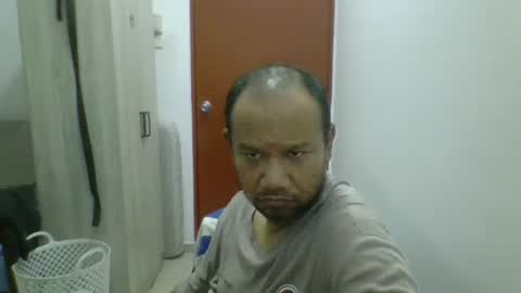 yours online show from March 1, 2:52 pm