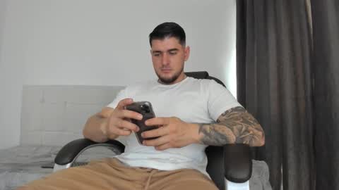 teylor creed online show from November 28, 7:49 pm