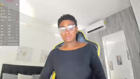 teylor_lovee online show from March 10, 9:09 pm