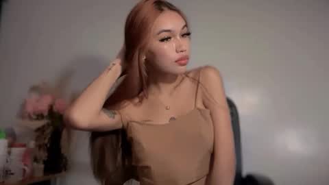 Luna online show from February 23, 10:40 pm