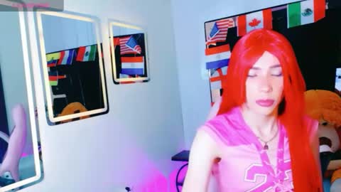 thamara_roberts online show from June 26, 1:37 pm