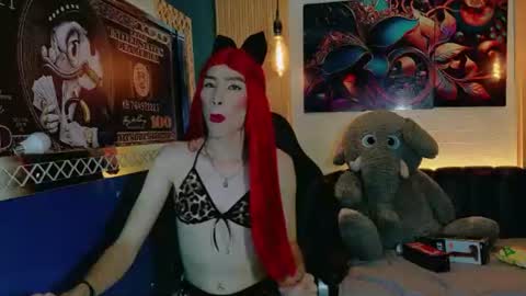 thamara_roberts online show from July 19, 8:01 pm