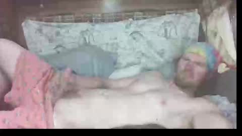 Snapshot of that1dude09 chatting on February 17, 12:51 am that1dude09 online show from February 17, 12:51 am