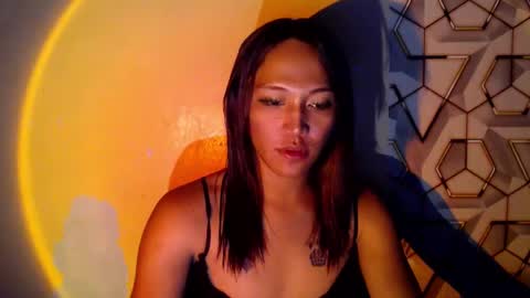 Snapshot of thatgirl_jammelaxxx chatting on February 23, 12:59 pm Jammela online show from February 23, 12:59 pm