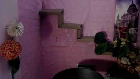 Snapshot of thatgirl_jammelaxxx chatting on March 9, 5:11 am Jammela online show from March 9, 5:11 am