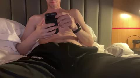 thatvideoguy online show from April 21, 3:02 am