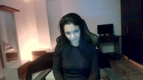 Paola online show from May 21, 7:21 pm
