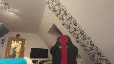 the420duderino online show from January 11, 5:45 am