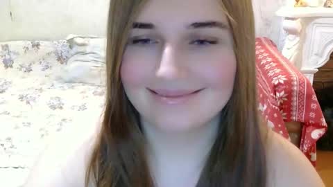 Snapshot of the_cherry_pie chatting on February 3, 2:33 pm the_cherry_pie online show from February 3, 2:33 pm